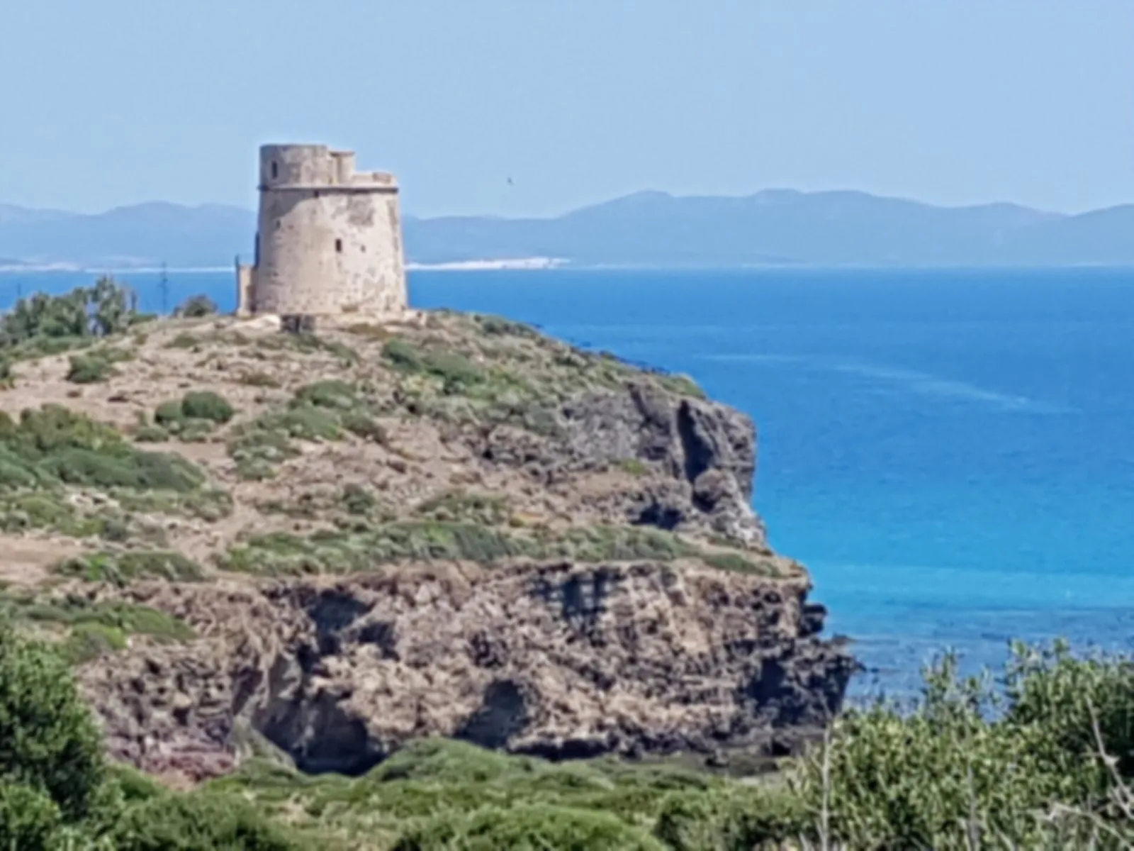 La torre di Capo Malfatano, sulla Costa del Sud